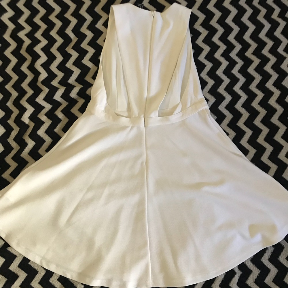 Ivory/Creme Razor Back Short Dress - Picture 2 of 4